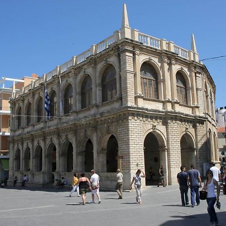 Archipelagos Apt In The Heart Of The City Heraklion  Ngoại thất bức ảnh