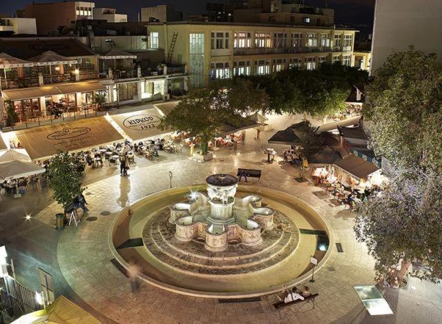 Archipelagos Apt In The Heart Of The City Heraklion  Ngoại thất bức ảnh